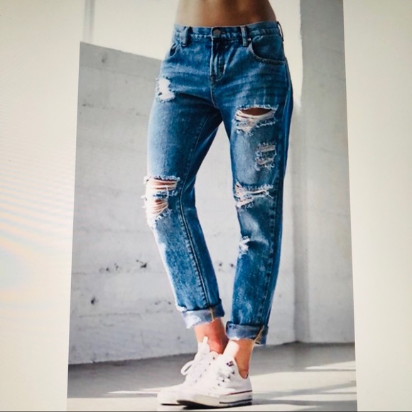 Bullhead Denim - Bullhead Factory “Destroyed” Skinny Boyfriend Jean